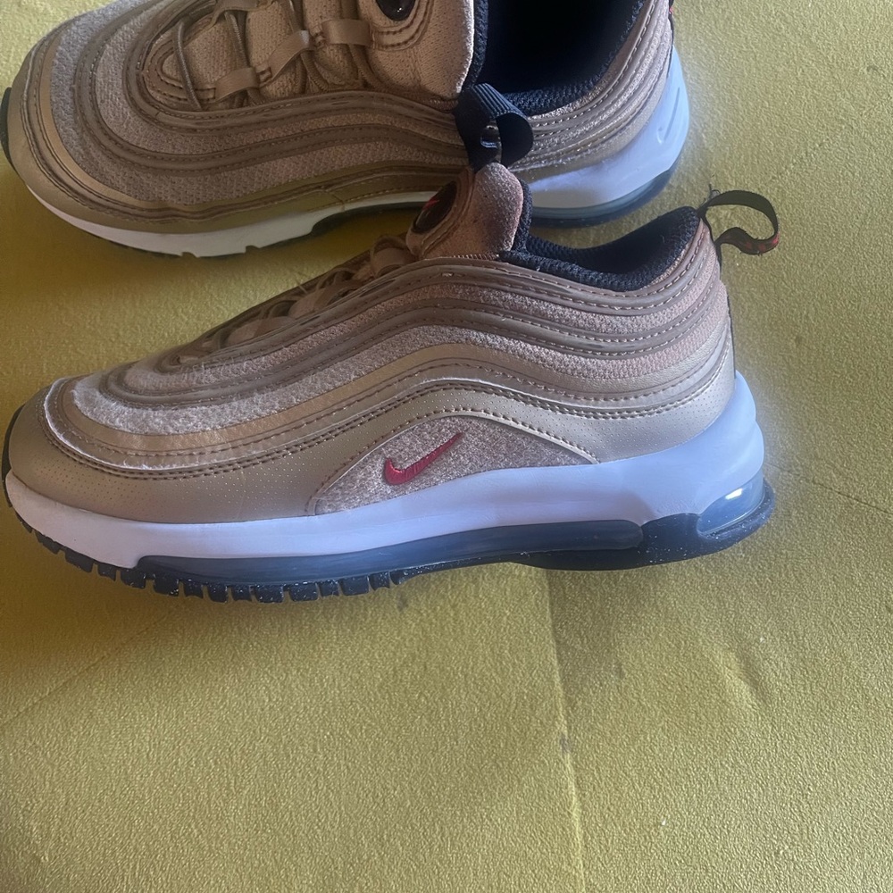 Nike air max for little boys